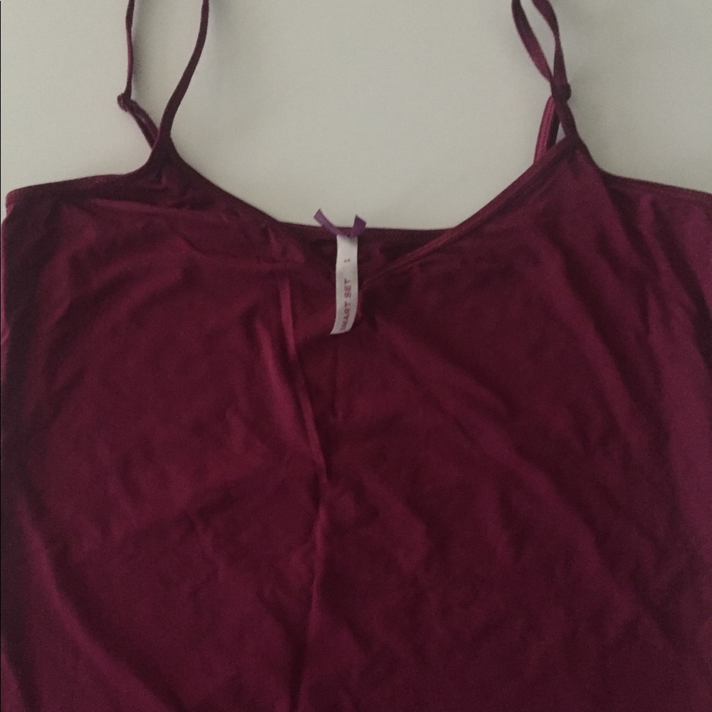 3/$15 Stretchy camisole